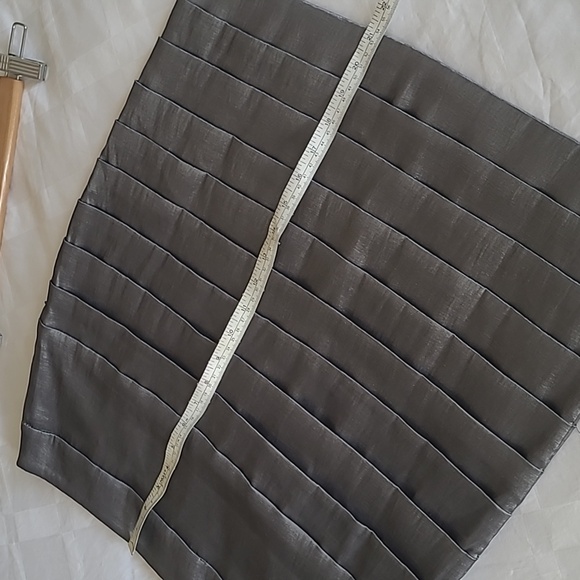 Tiered pewter skirt - size 8 - Picture 4 of 5